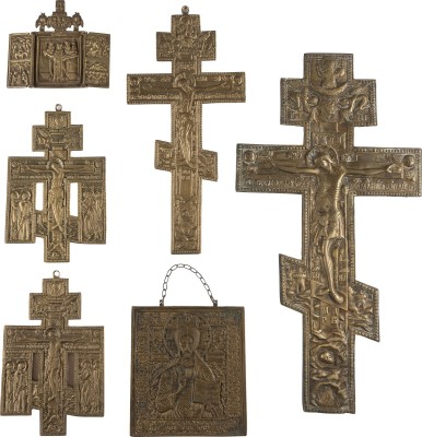 Bild SAMMLUNG VON SECHS BRONZE-IKONEN: KRUZIFIXE, CHRISTUS PANTOKRATOR SOWIE HEILIGER NIKOLAUS VON MOSCHAISK