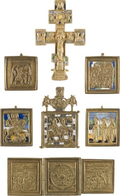Bild SAMMLUNG VON SIEBEN BRONZE-IKONEN: KRUZIFIX, AUSGEWÄHLTE HEILIGE, ALTTESTAMENTLICHE DREIFALTIGKEIT SOWIE EIN TRIPTYCHON