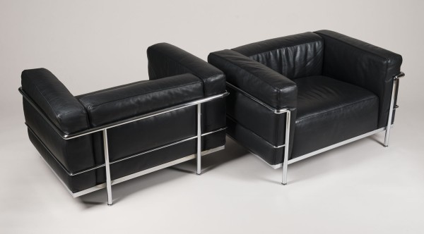 Auction 144<br>PAAR SESSEL 'GRAND CONFORT - LC 3'