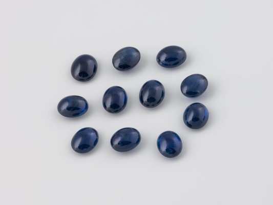 Picture SAPHIR CABOCHON KONVOLUT
