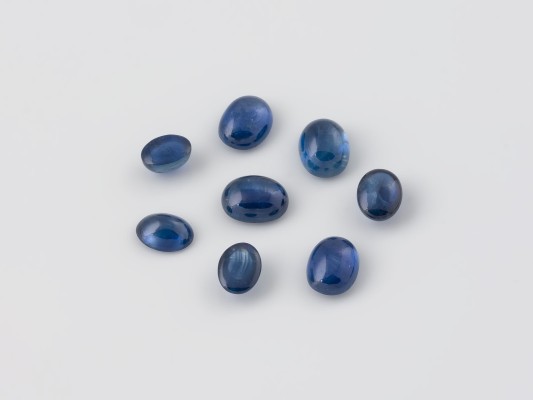 Picture SAPHIR CABOCHON KONVOLUT