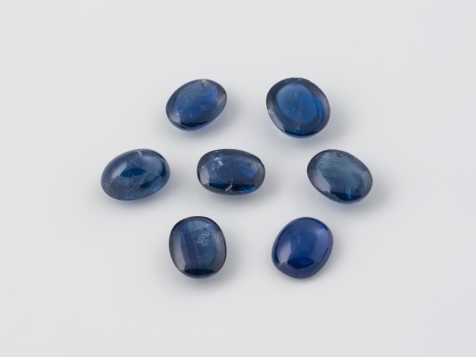 Picture SAPHIR CABOCHON KONVOLUT