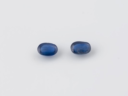 Picture SAPHIR CABOCHON PAAR