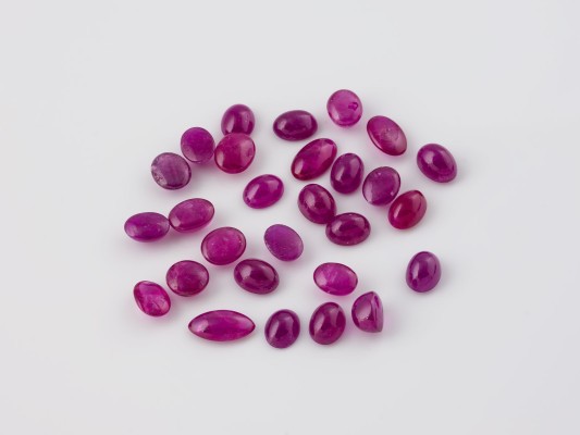 Bild RUBIN CABOCHON KONVOLUT