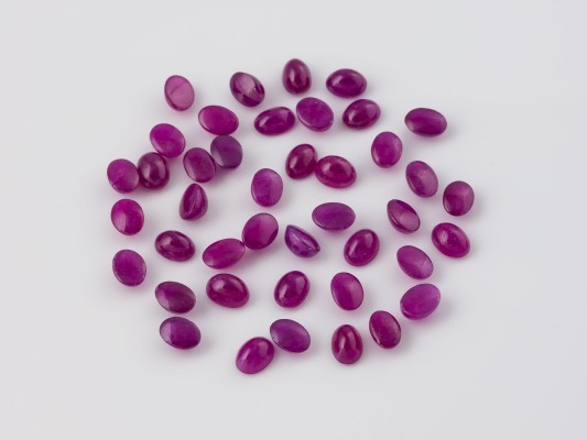 Bild RUBIN CABOCHON KONVOLUT