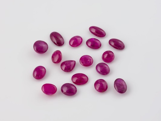Bild RUBIN CABOCHON KONVOLUT