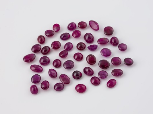 Bild RUBIN CABOCHON KONVOLUT