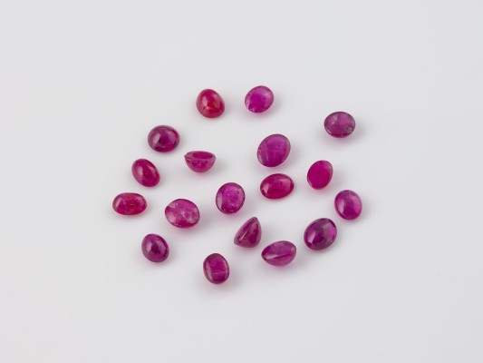 Picture RUBIN CABOCHON KONVOLUT