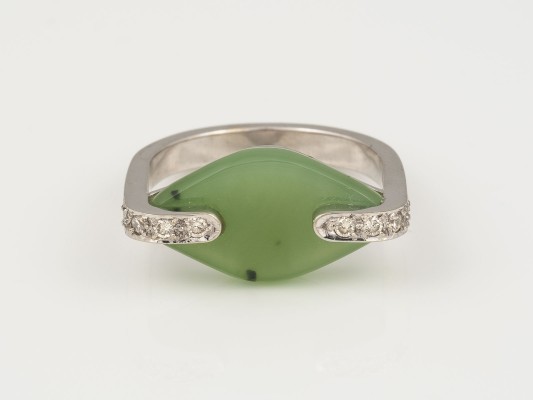 Picture JADE RING