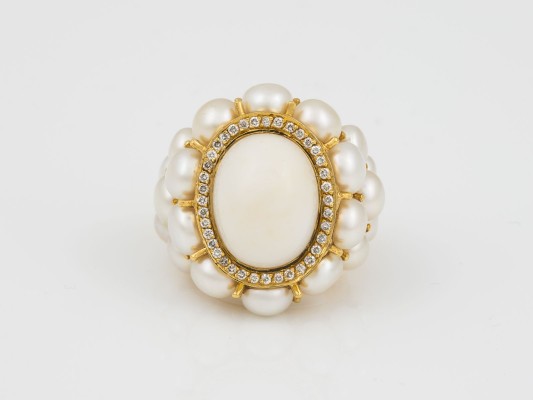 Auktion <br>KORALLEN RING