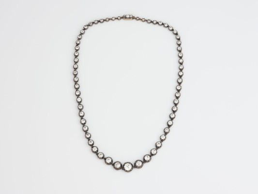 Auktion <br>VIKTORIANISCHES RIVIÈRE COLLIER