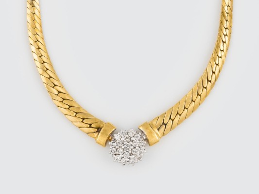 Picture BRILLANT COLLIER