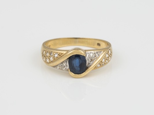 Picture EDELSTEIN RING