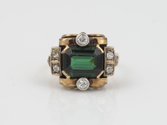 Auction <br>TURMALIN RING