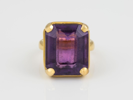 Auction <br>AMETHYST RING 'TIFFANY & CO'