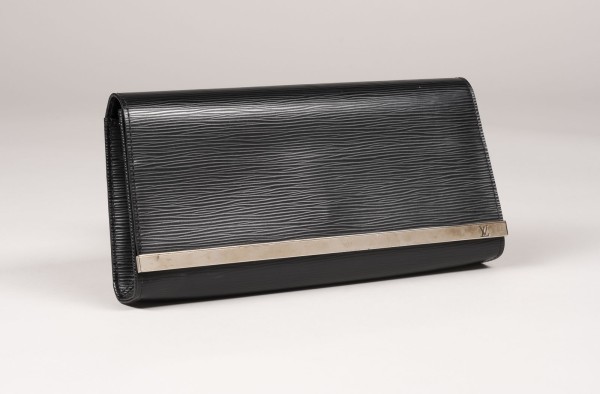 Auktion <br>LOUIS VUITTON 'SÉVIGNÉ' POCHETTE