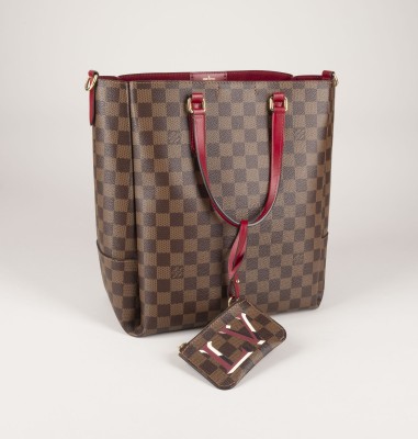 Auktion <br>LOUIS VUITTON 'DAMIER EBENE BELMONT' TASCHE