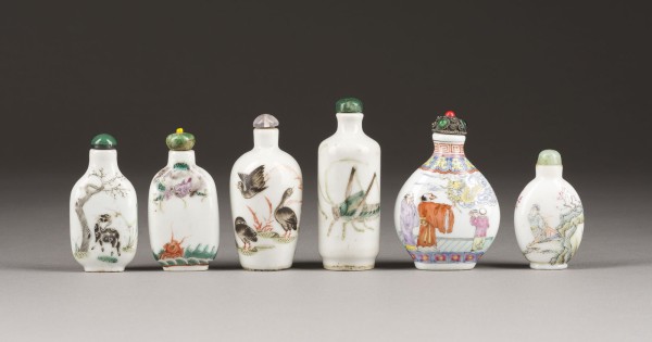 Auction 143<br>SECHS SNUFFBOTTLES AUS PORZELLAN