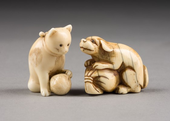 Auction 143<br>ZWEI NETSUKE VON TIEREN