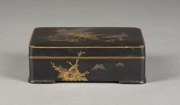 Auktion 143<br>EINE JAPANISCHE DAMASCENE-SCHACHTEL IM KOMAI-STIL VON ABE SHOTEN