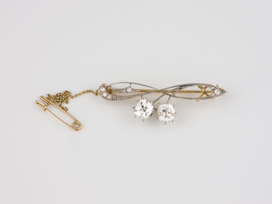 Auktion 146<br>DIAMANT BROSCHE