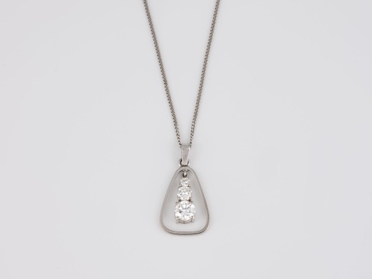 Auktion 146<br>BRILLANT COLLIER