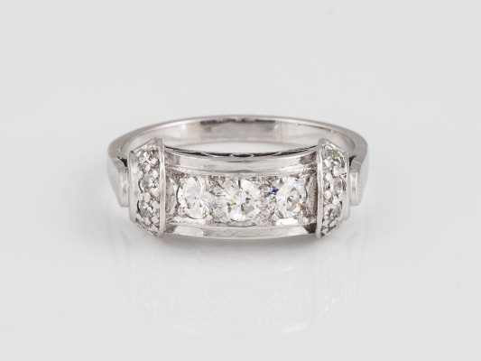 Auction 146<br>DIAMANT RING