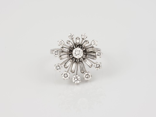 Auction 146<br>BRILLANT RING