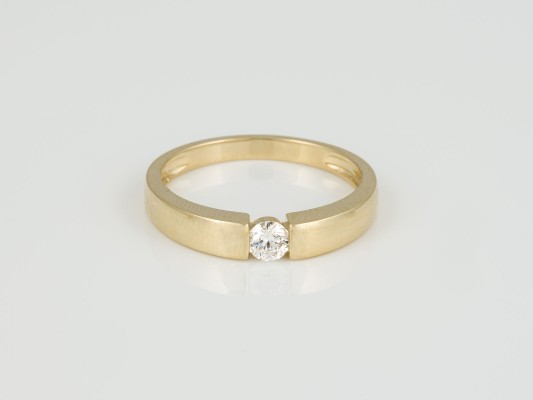 Auction 146<br>BRILLANT SOLITÄR RING