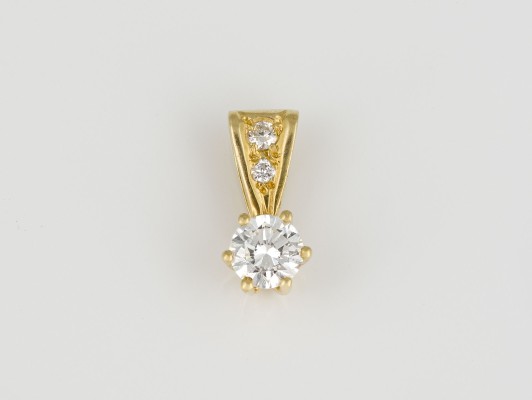 Auction 146<br>BRILLANT ANHÄNGER