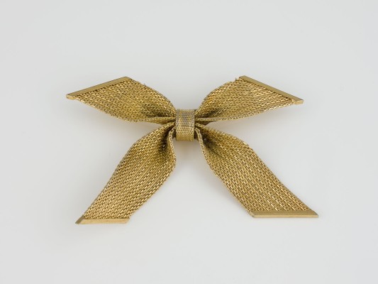 Auction 146<br>DIOR BROSCHE