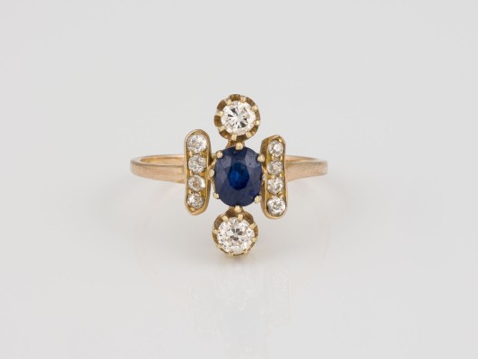 Auktion 146<br>ANTIKER SAPHIR RING