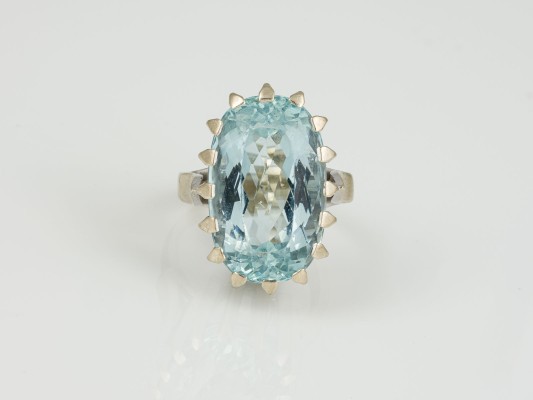 Auktion 146<br>AQUAMARIN RING