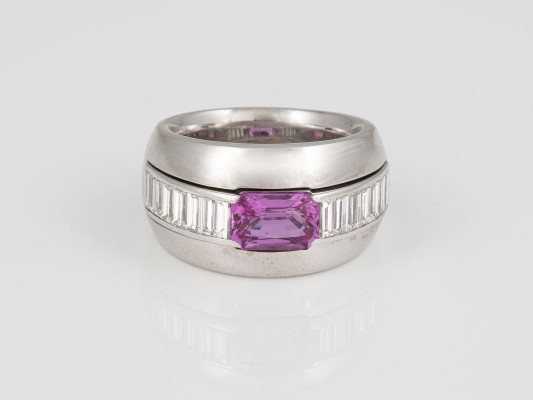 Auction 146<br>ROSA SAPHIR RING