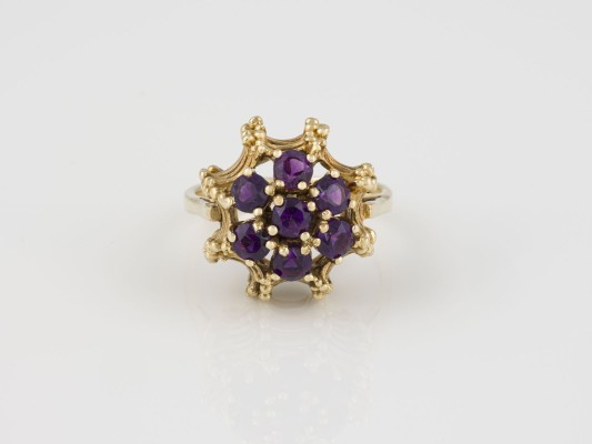 Auction 146<br>AMETHYST RING