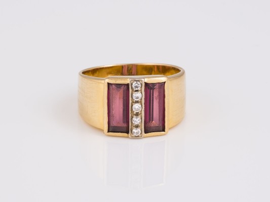Auction 146<br>TURMALIN RING