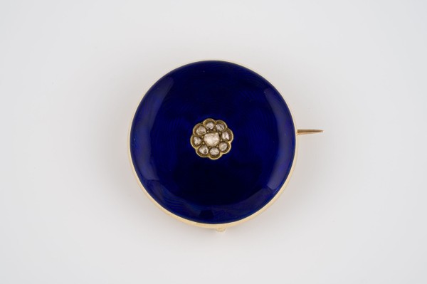 Auction 146<br>DIAMANT BROSCHE/ANHÄNGER