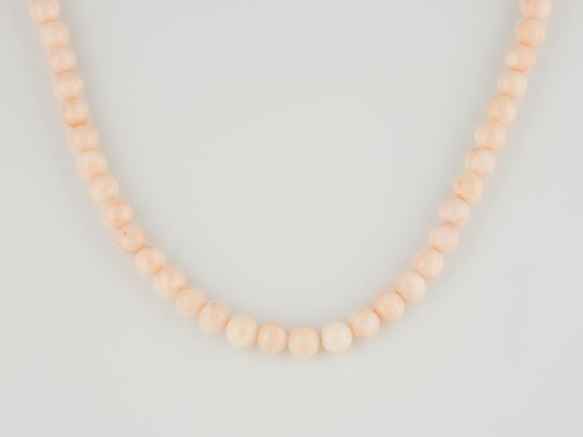 Auktion 146<br>KORALLEN COLLIER*