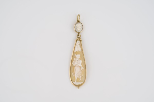 Auction 146<br>KAMEE ANHÄNGER
