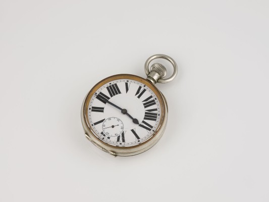 Auktion 146<br>TASCHENUHR OCTAVIA 