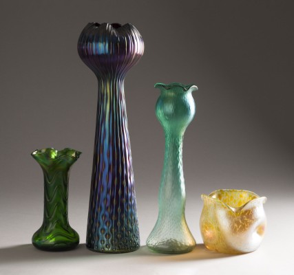 Auction 146<br>VIER JUGENDSTIL-VASEN