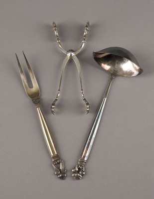Auction 146<br>DREI-TEILIGES BESTECKSET 'ACORN'