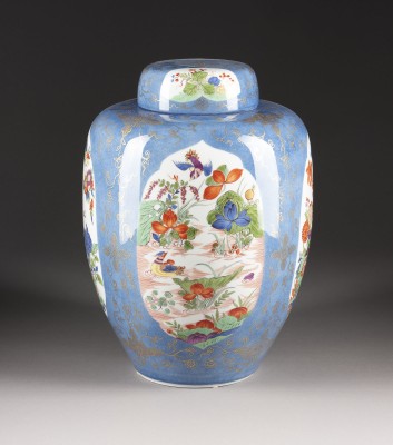 Auction 146<br>GROSSER INGWERTOPF MIT ASIATISCHEN DEKOREN