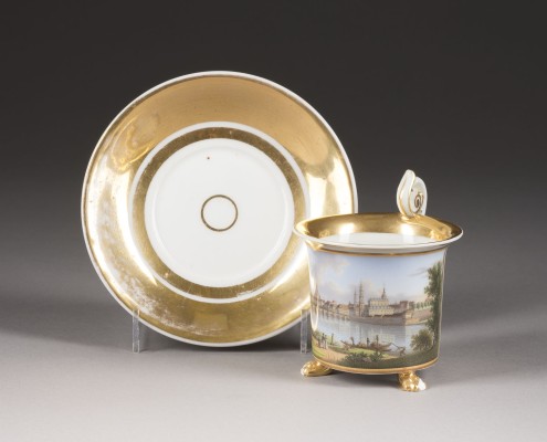 Auction 146<br>MEISSENER ANSICHTENTASSE MIT UNTERTASSE