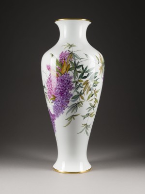 Bild GROSSE BODENVASE MIT BLAUREGEN