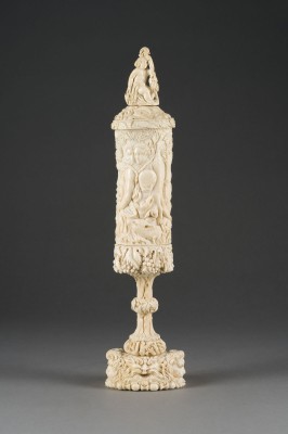 Bild HOHER POKAL MIT DARSTELLUNG VON BACCHUS*
