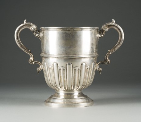 Auction 146<br>VIKTORIANISCHER EISBEHÄLTER