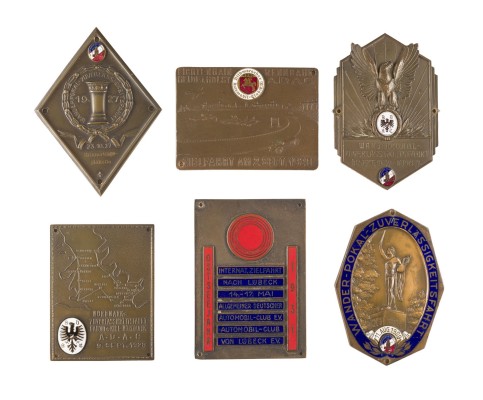 Auction 146<br>SAMMLUNG AUS 6 ERINNERUNGSPLAKETTEN