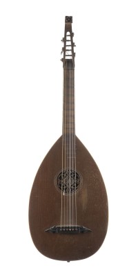 Auction 146<br>GITARRENLAUTE