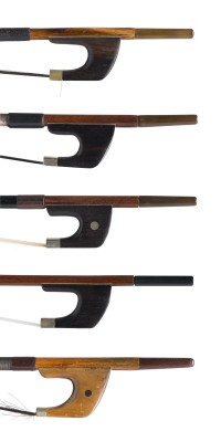 Auction 146<br>KONVOLUT VON FÜNF KONTRABASSBÖGEN